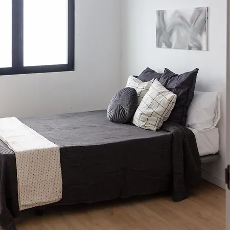 Vlc Host - Leones Apartment